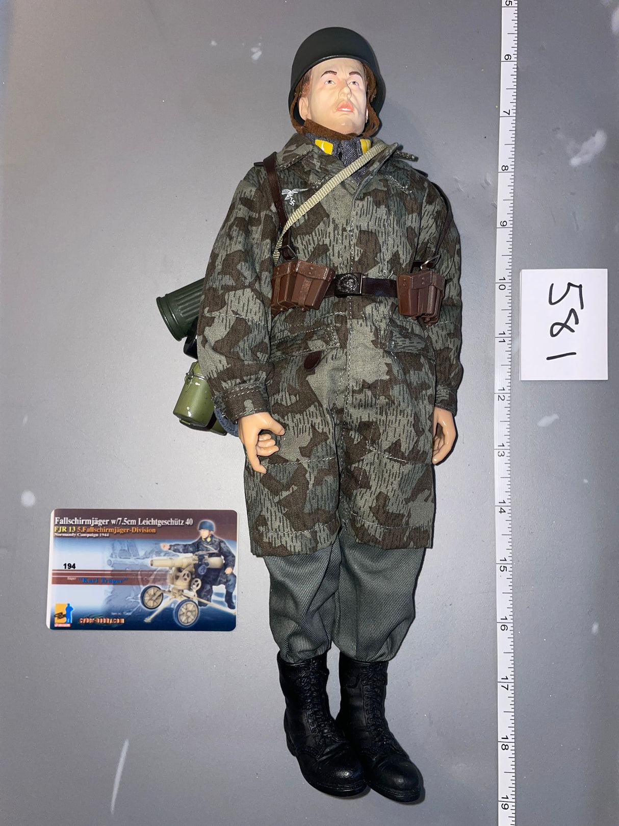1:6 Scale WWII German Fallschirmjager Paratrooper Dressed Figure - Dragon