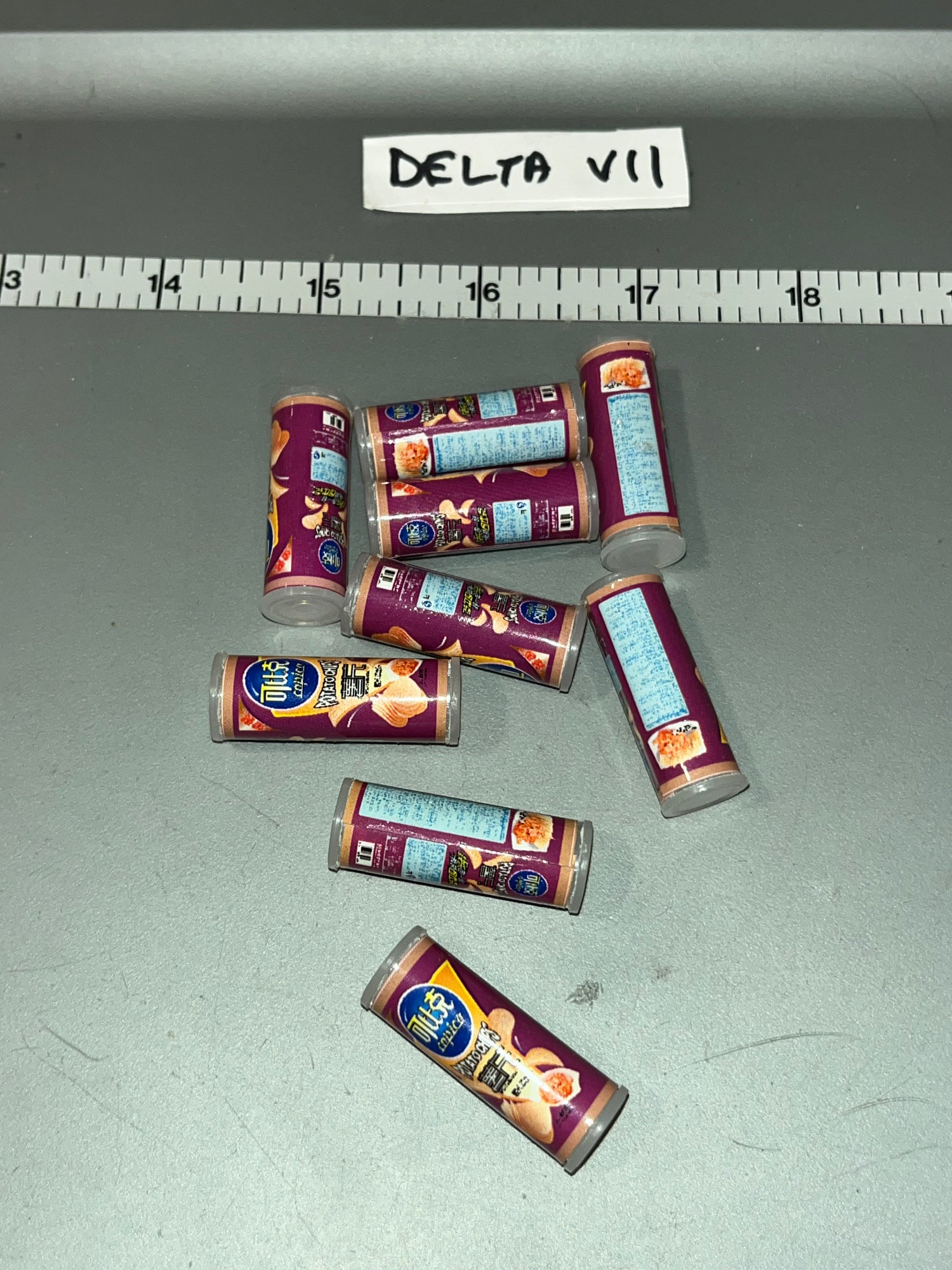 1/6 Scale Modern Era Chip Can Lot - Diorama