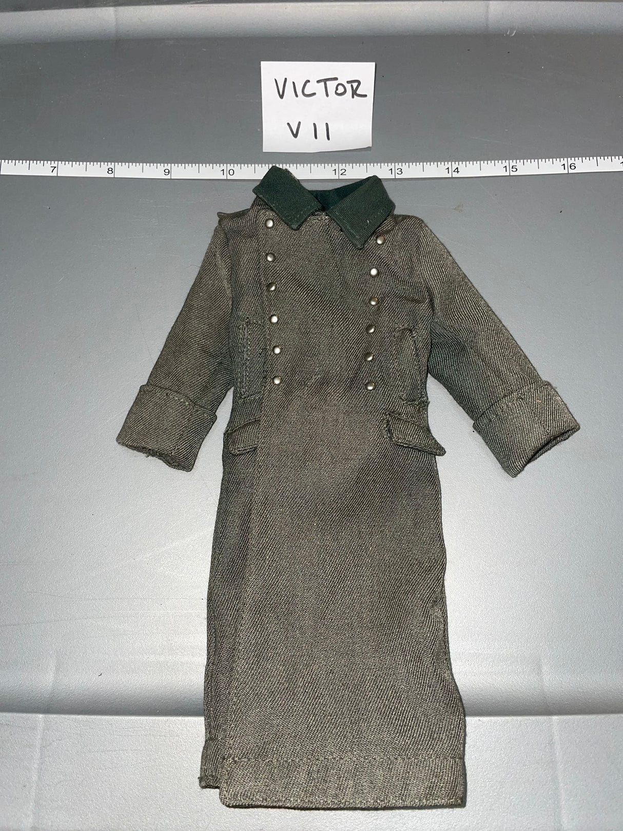 1:6 WWII German Military Great Coat
