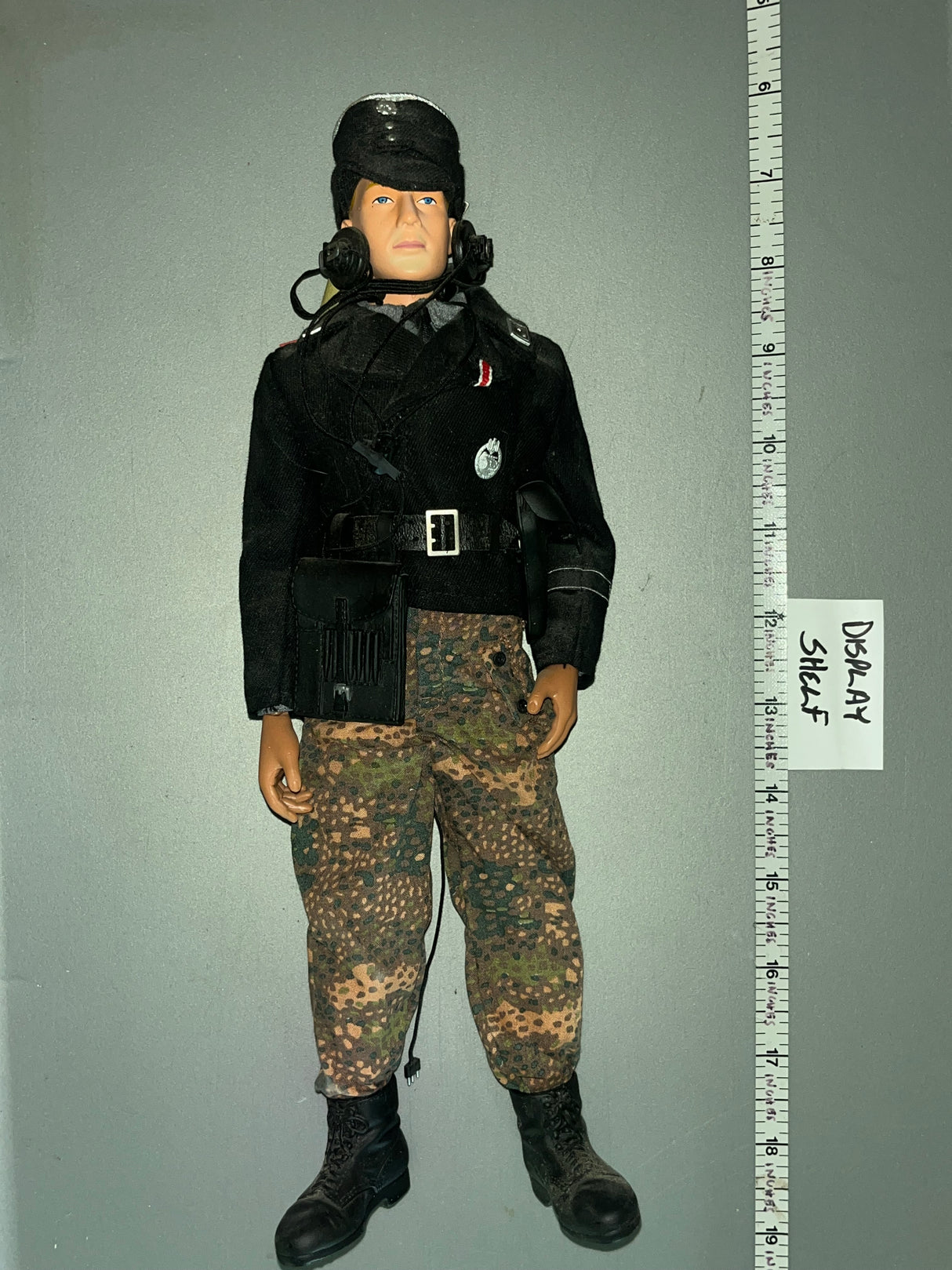 1:6 Scale WWII German Fritz Special Edition Tanker Figure - Dragon (*C)