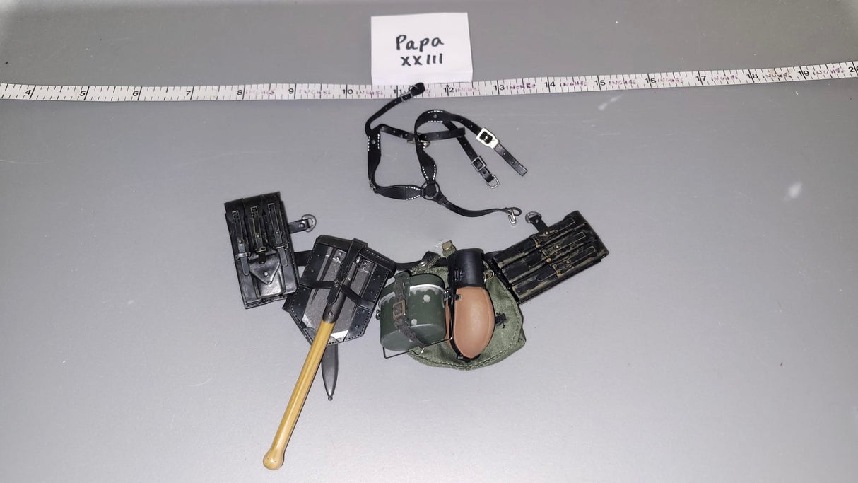 1/6 Scale WWII German Field Gear Lot