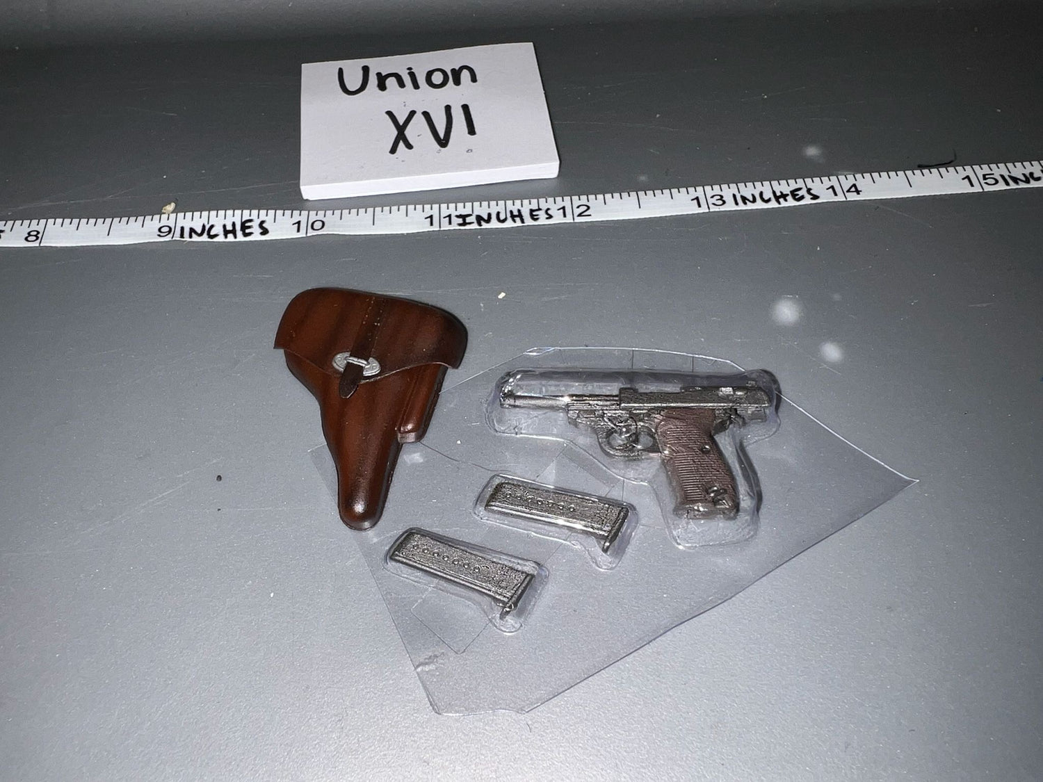 1/6 Scale WWII German Pistol and Holster