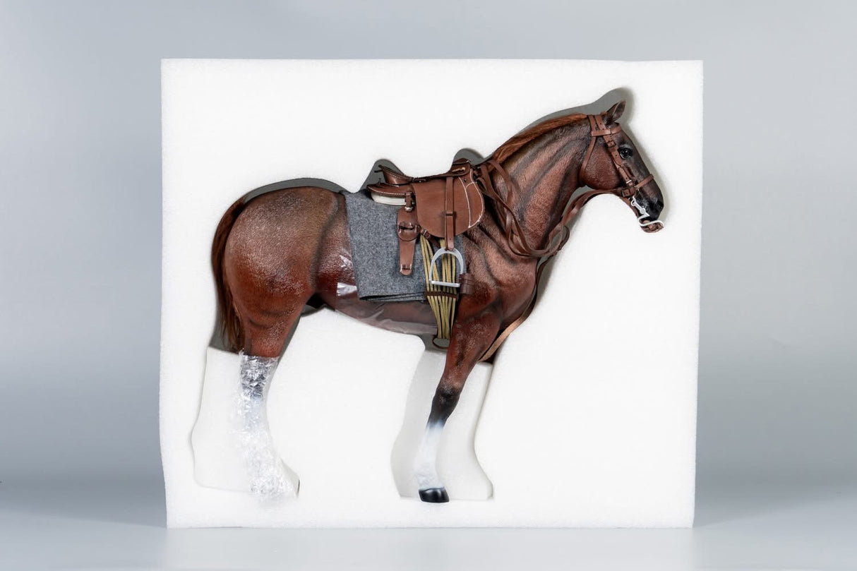 1/6 Scale WWII German Brown War Horse - NIB DID E60084