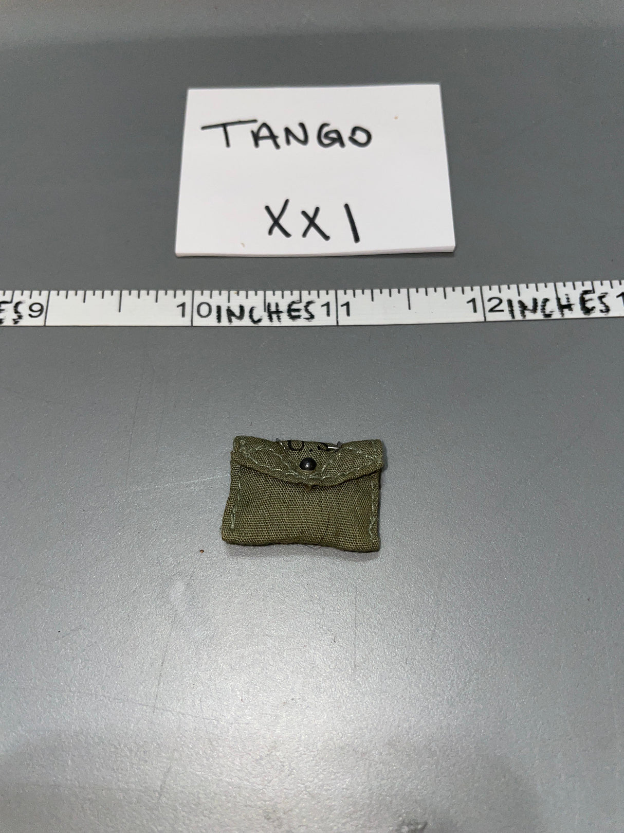 1/6 Scale WWII US First Aid Pouch