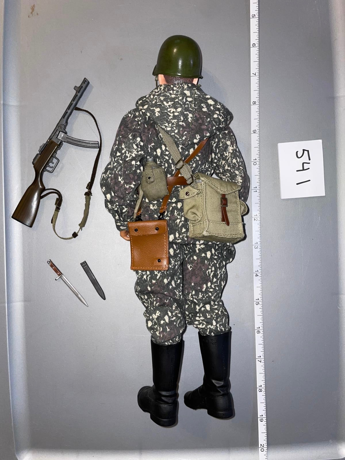 1:6 Scale WWII Russian Scout Dressed Figure - Dragon