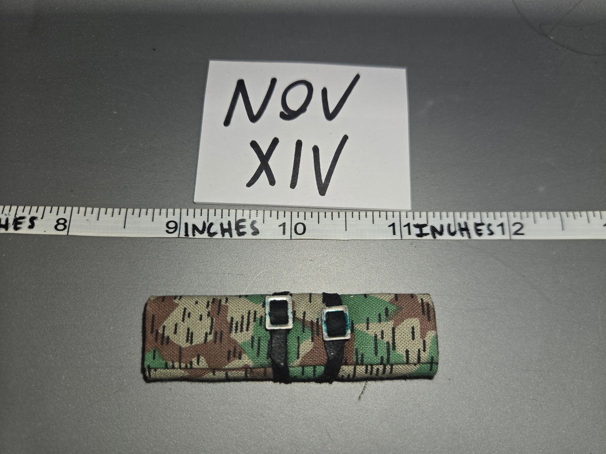 1/6 WWII German Rolled Splinter Zelt