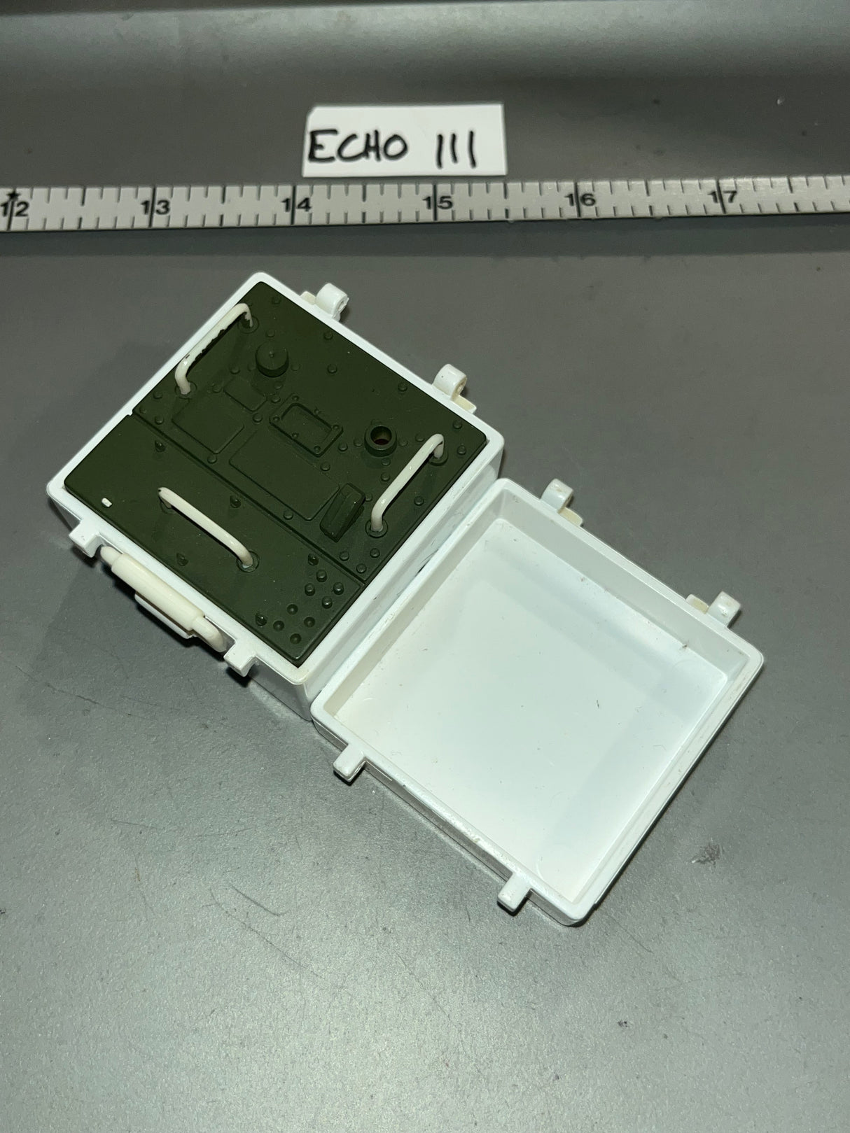 1/6 Scale Modern Era TOW Missile Control Box