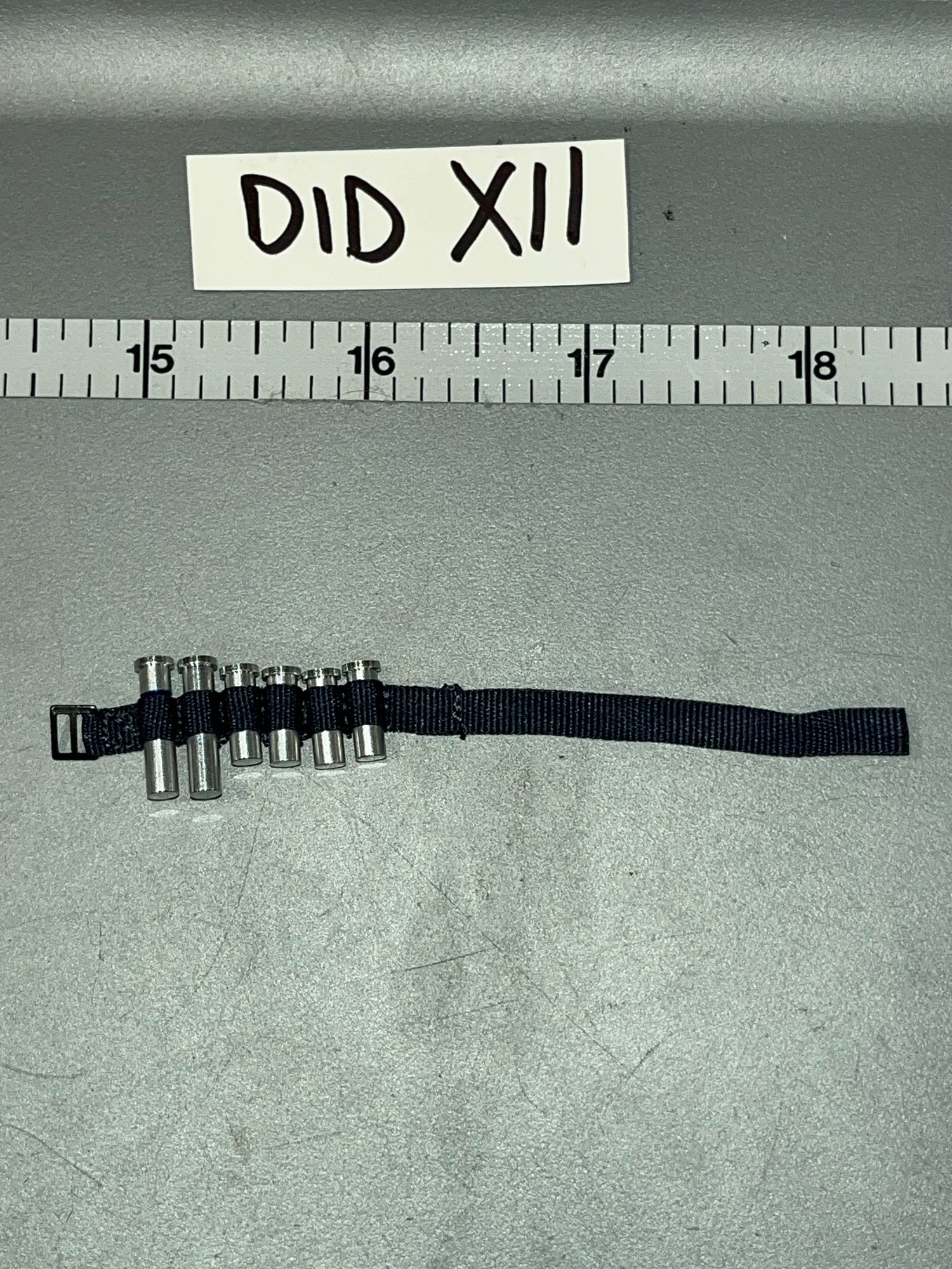 1/6 Scale WWII German Flare Gun Bandolier - DID Luftwaffe Galland