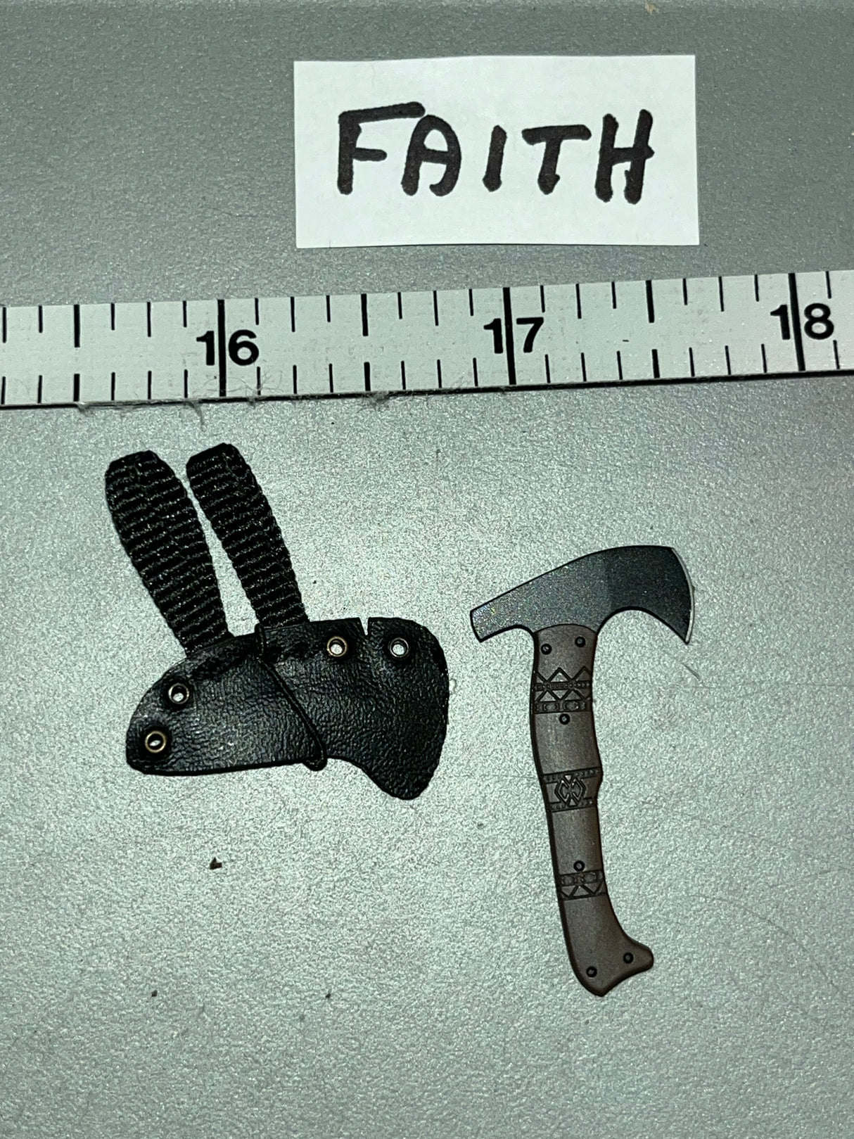 1/6 Scale Modern Small Combat Hatchet / Tomahawk