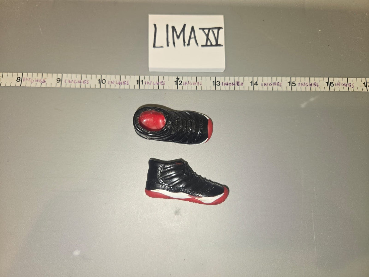 1/6 Scale Modern Tennis Shoes