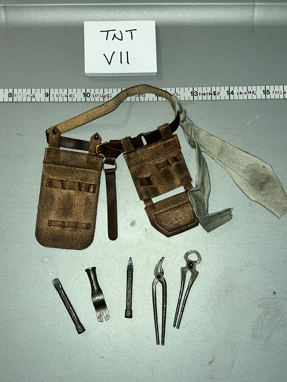 1:6 Scale Medieval - Western Blacksmith Belt and Tools - Pop Toys