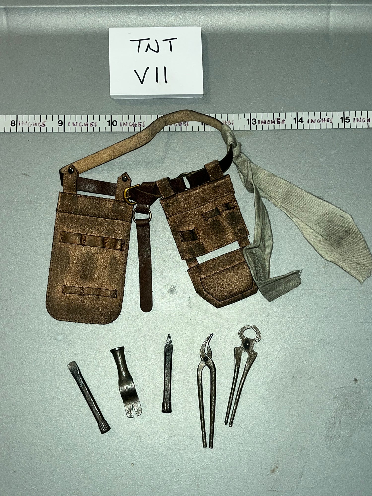 1:6 Scale Medieval - Western Blacksmith Belt and Tools - Pop Toys