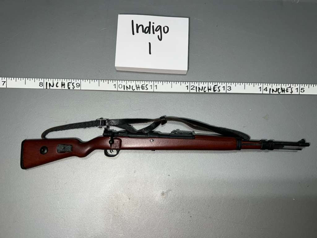 1/6 Scale WWII German Wood and Metal KAR-98