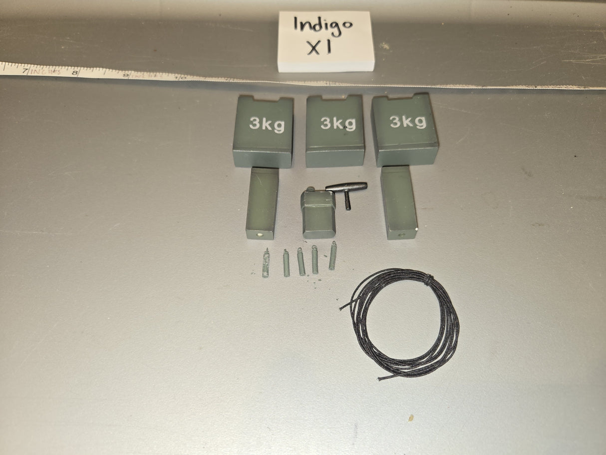 1/6 Scale WWII German Engineer Explosives Lot
