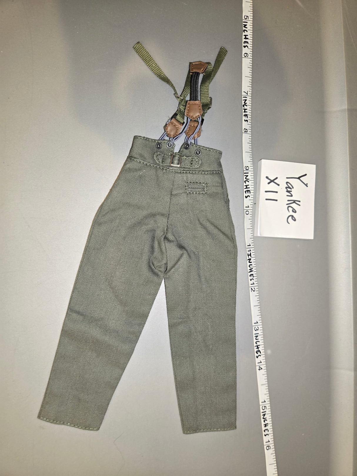 1/6 WWII German Pants with Suspenders