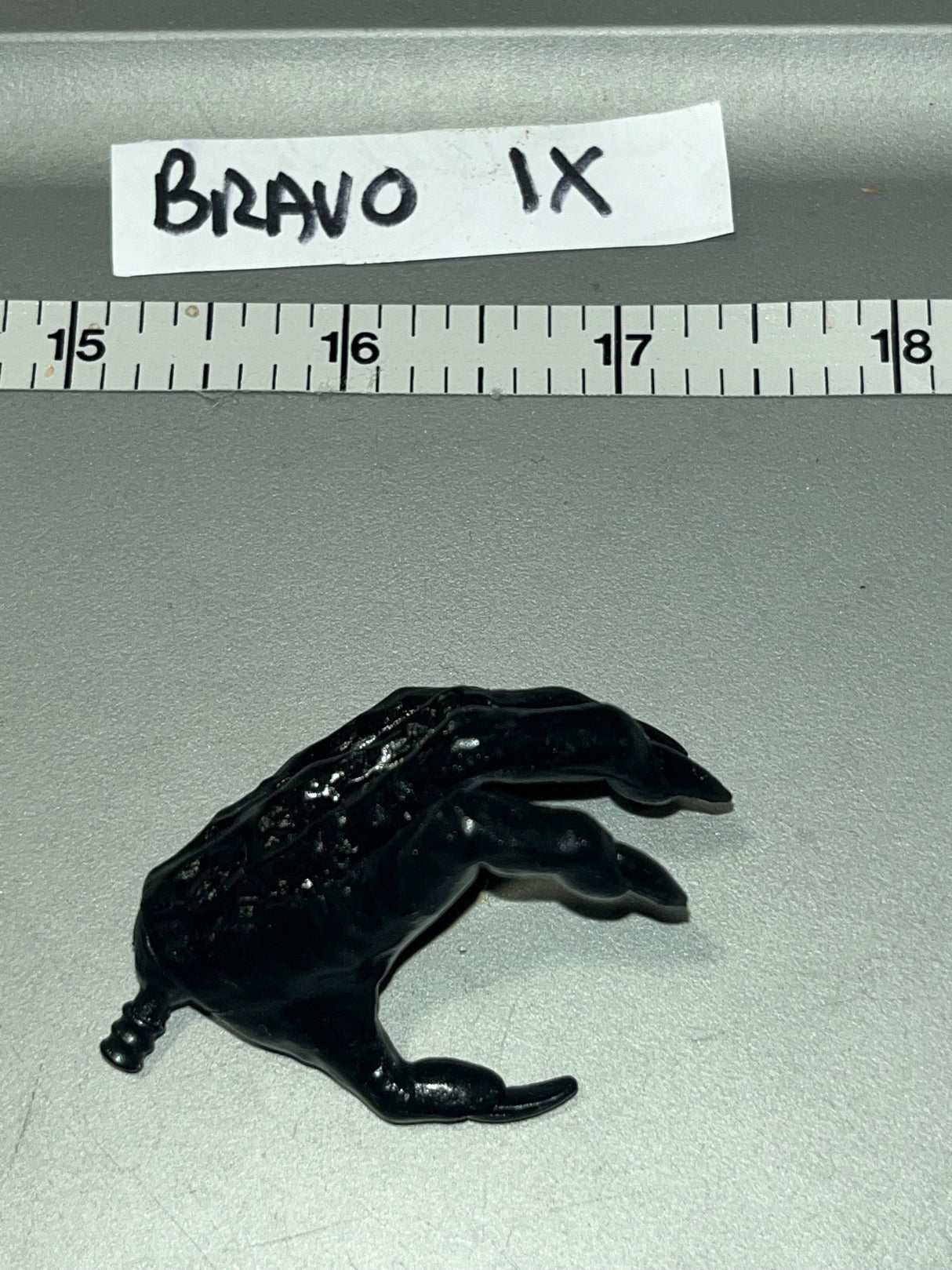 1:6 Scale Venom Creature Hand - Comic Book / Fantasy