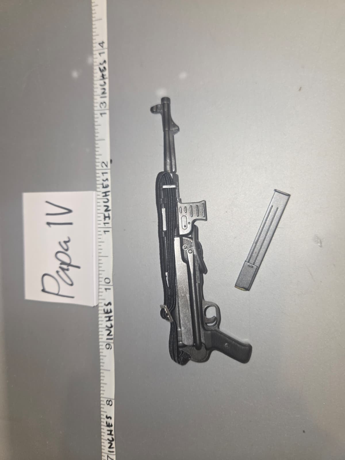 1/6 Scale WWII German MP-40