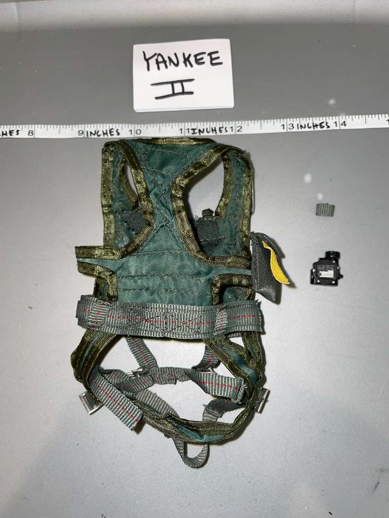 1/6 Scale Modern Era Pilot Parachute Harness