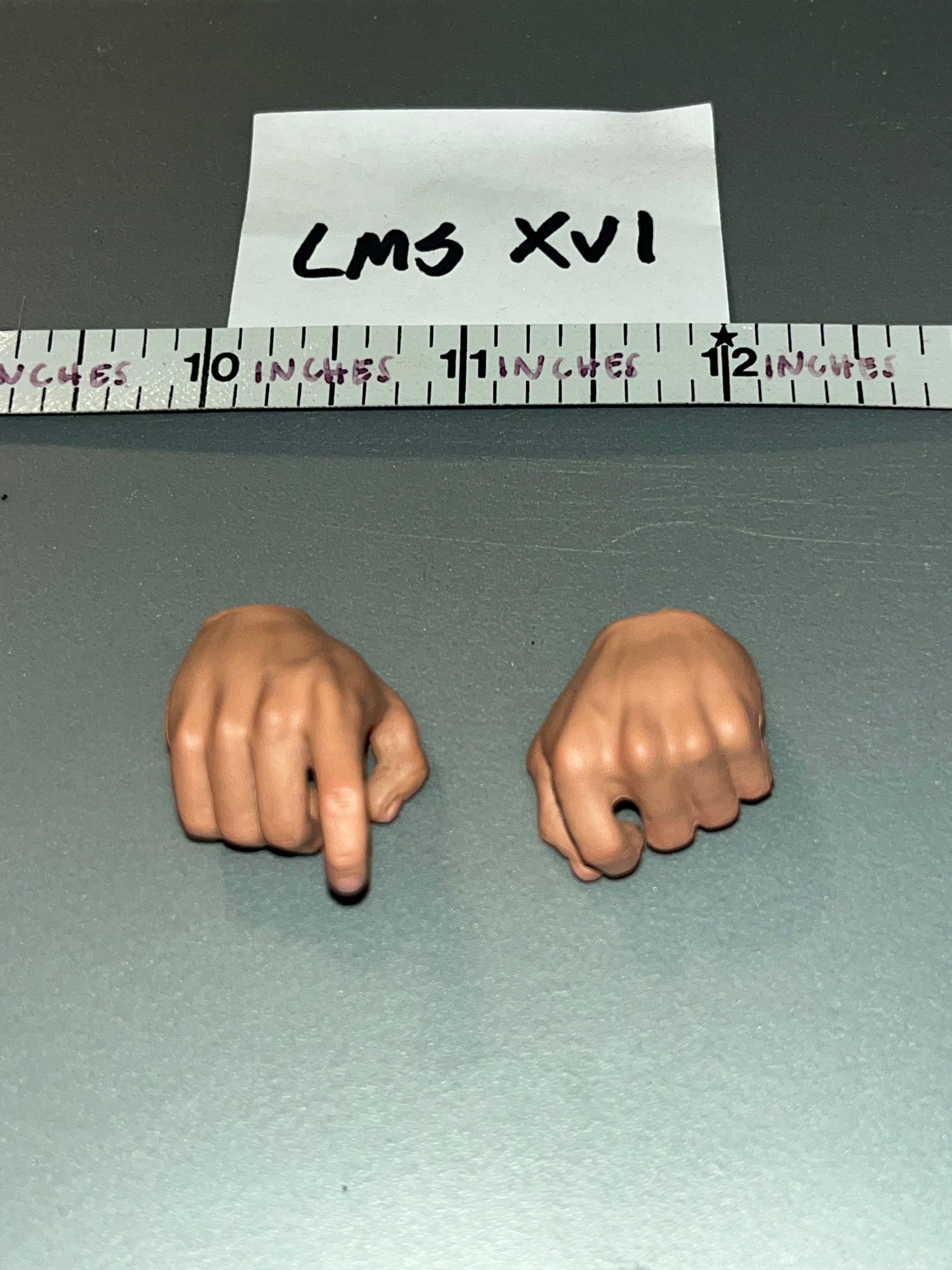 1:6 Scale WWII British Trigger Rifle Hands - Ujindou Black Watch