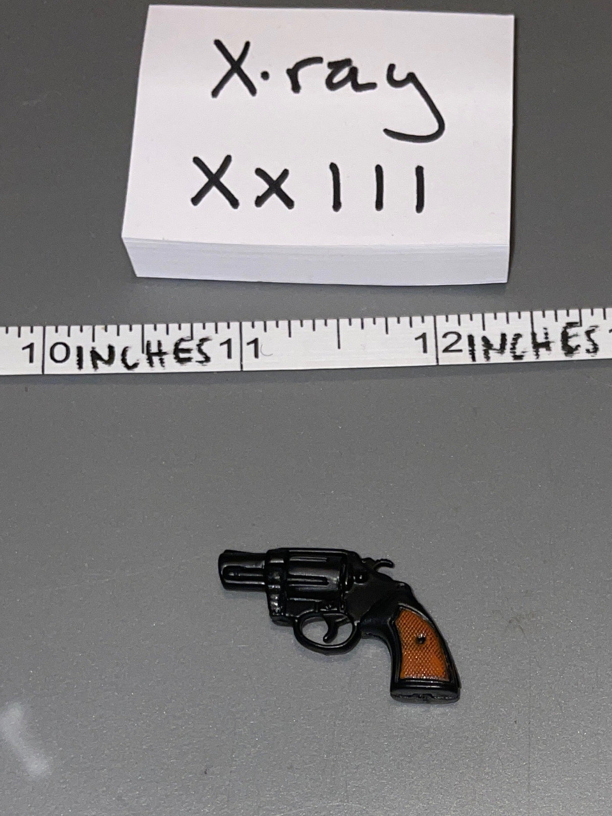 1/6 Scale Modern Era Revolver - Metal
