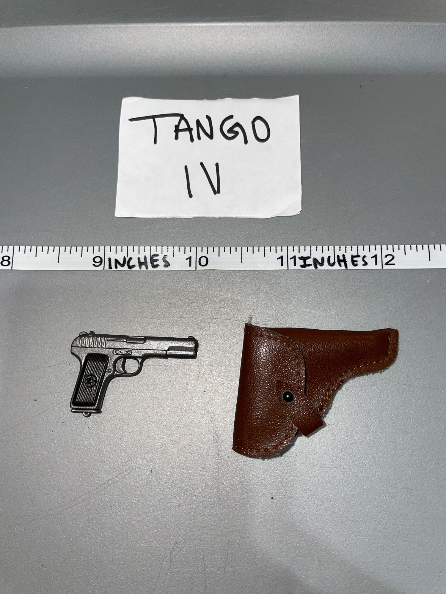 1/6 Scale WWII Russian Tokarev Pistol and Holster