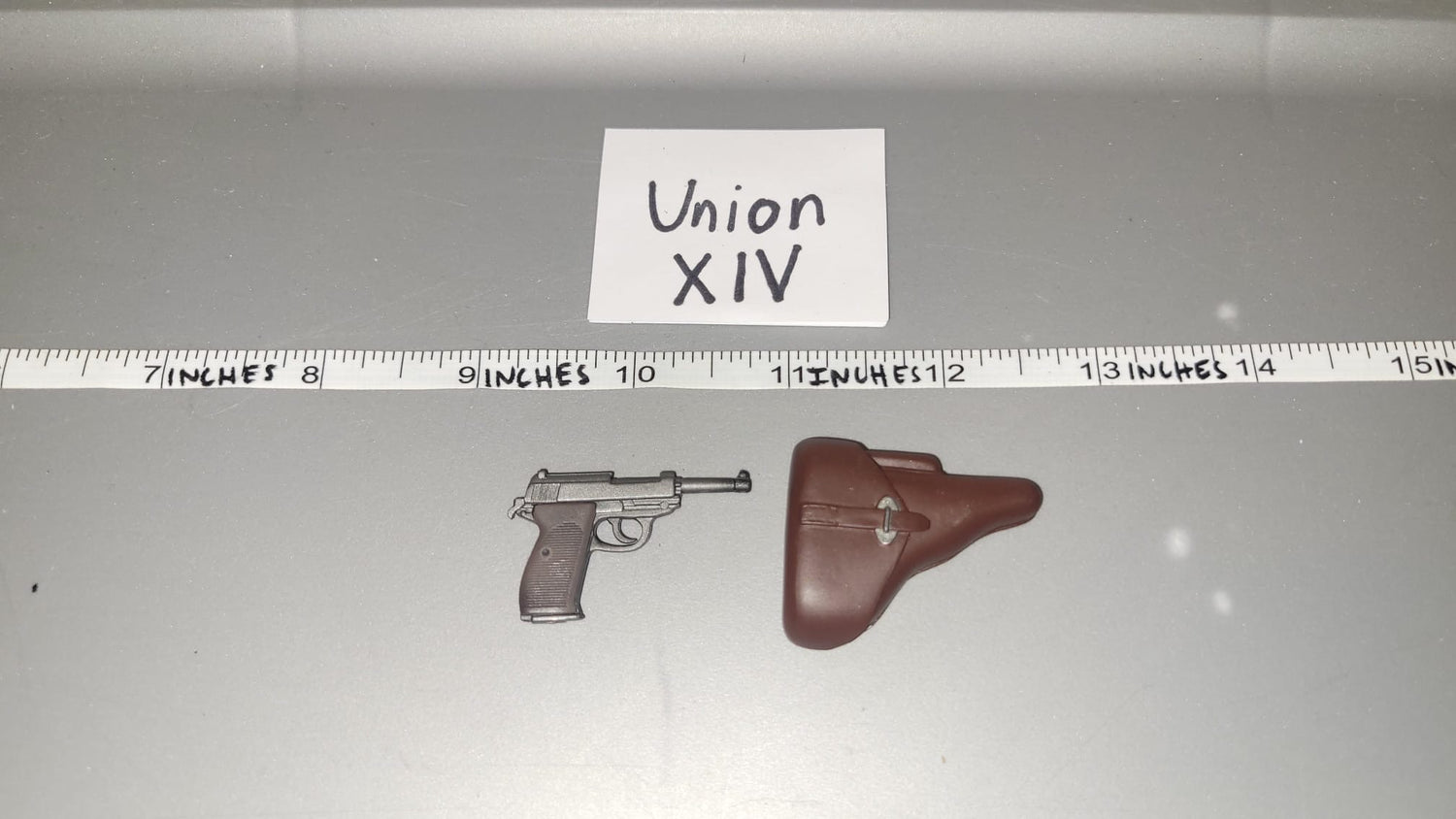 1/6 Scale WWII German Pistol and Holster