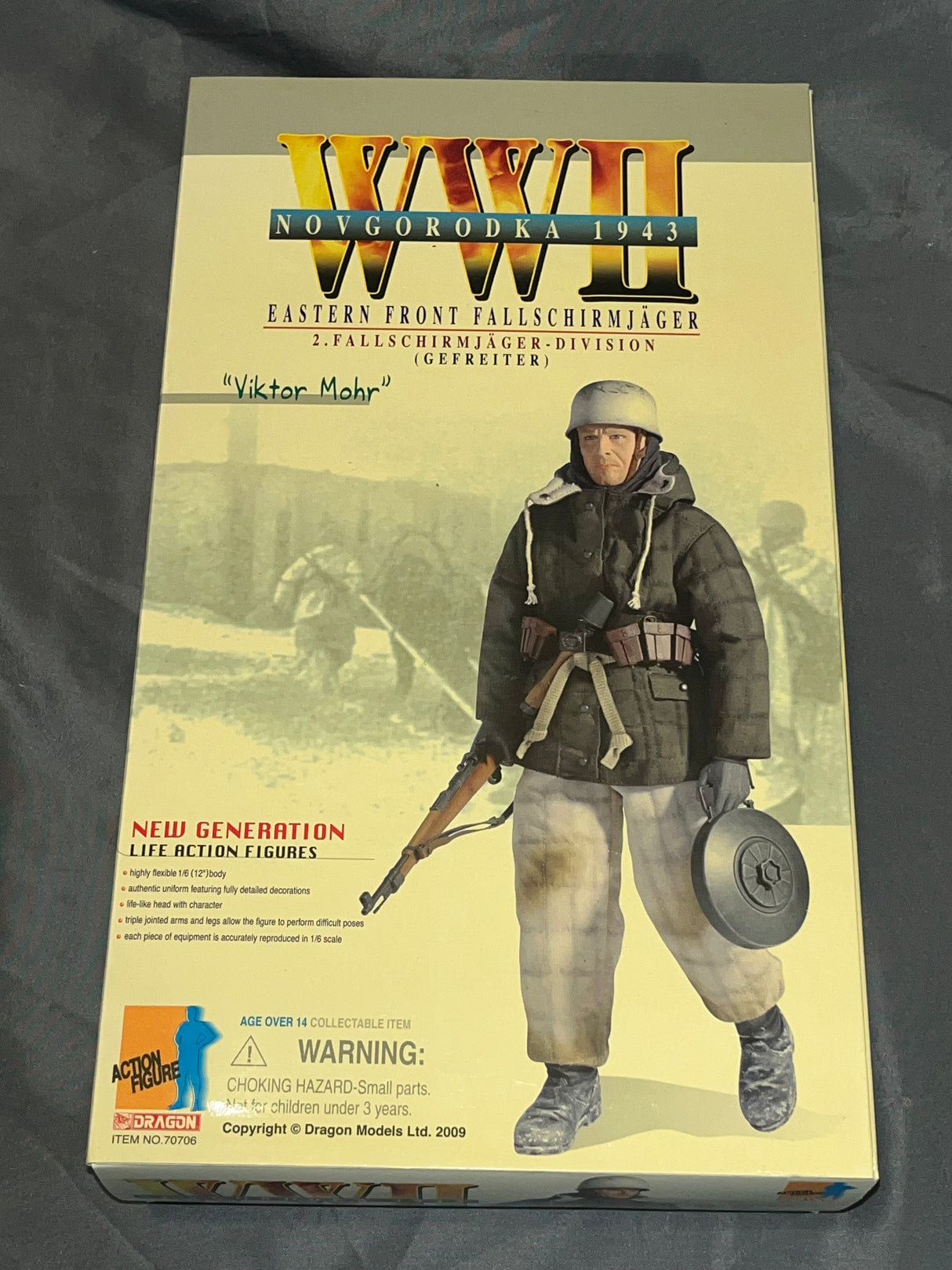 1/6 Scale WWII GERMAN Fallschirmjager Viktor Mohr - NIB Dragon - *SR*