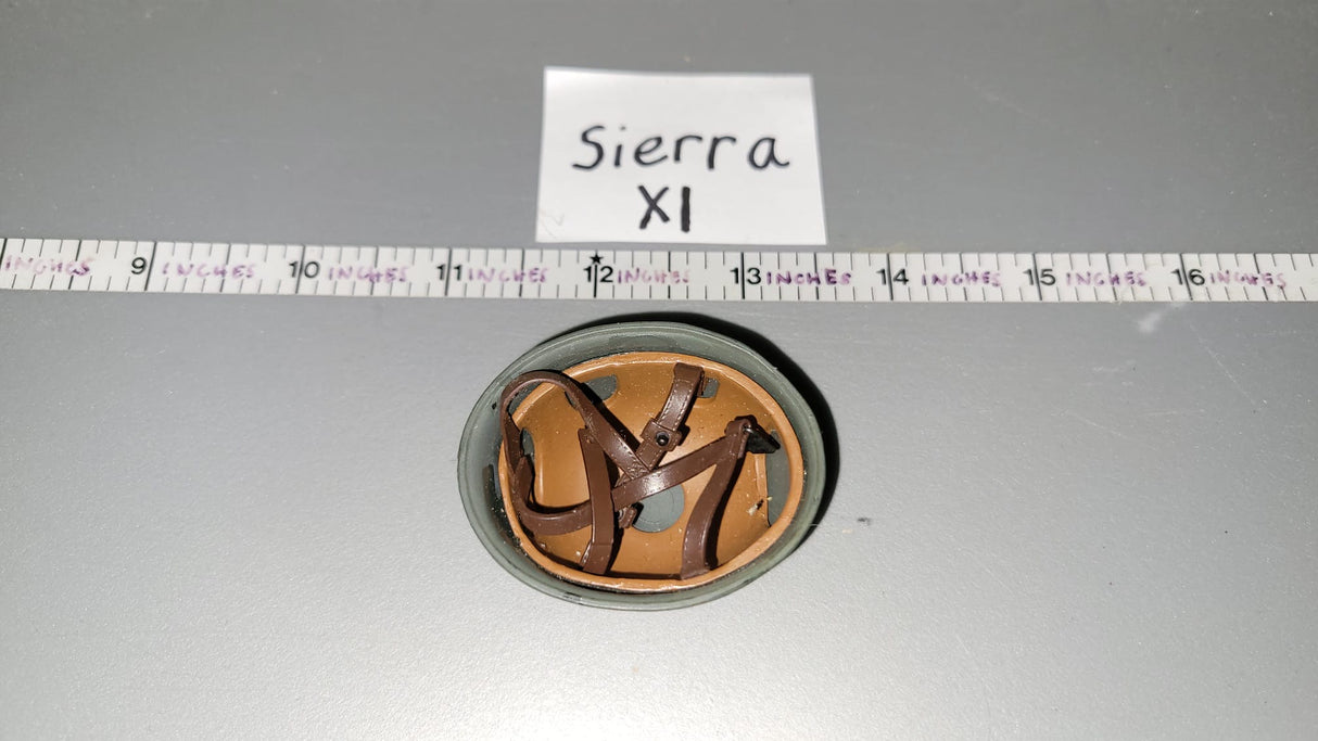 1:6 Scale WWII German Fallschirmjager Helmet