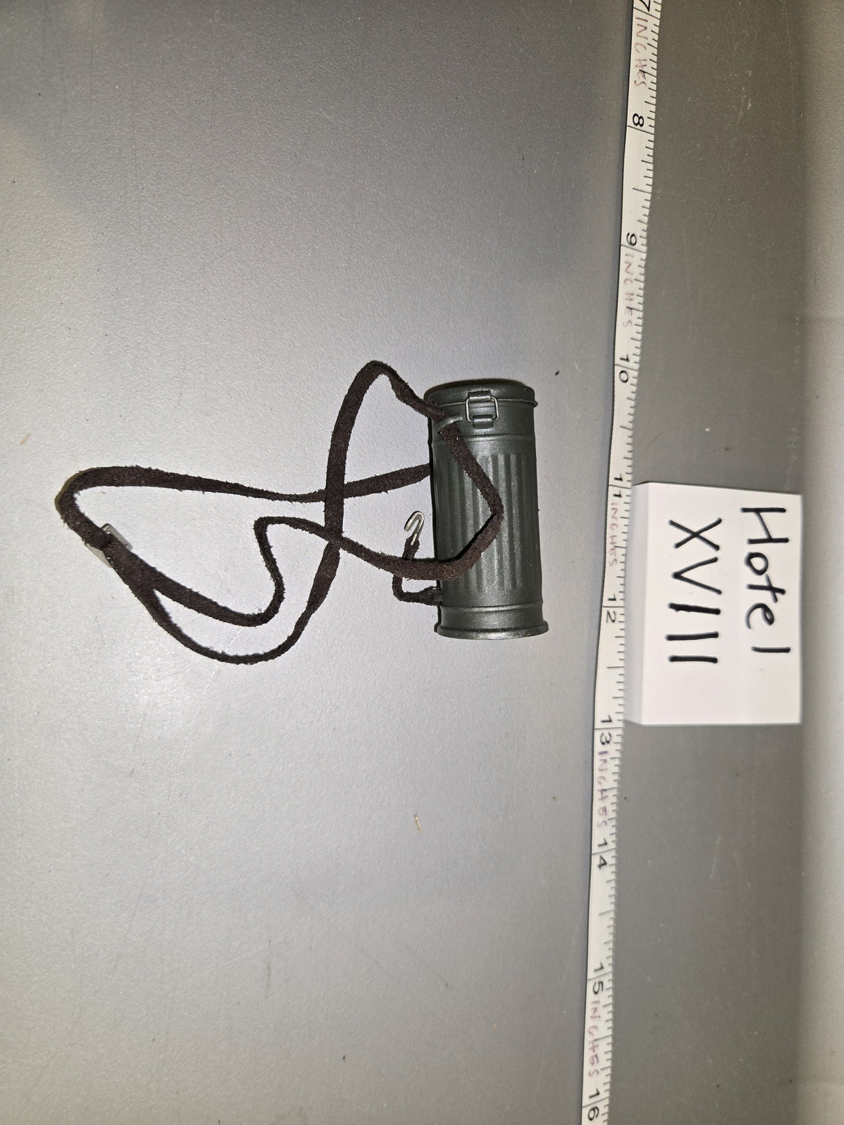 1/6 Scale WWII German Gas Mask Can - Metal - DID