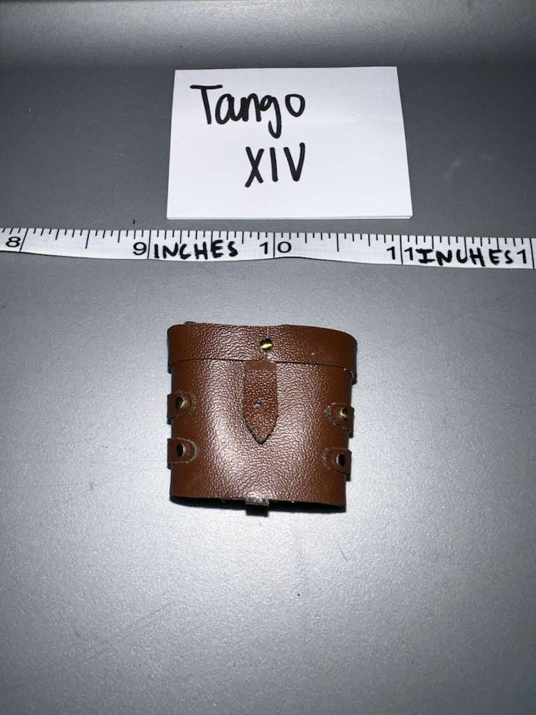 1/6 Scale WWII US Binoculars Case