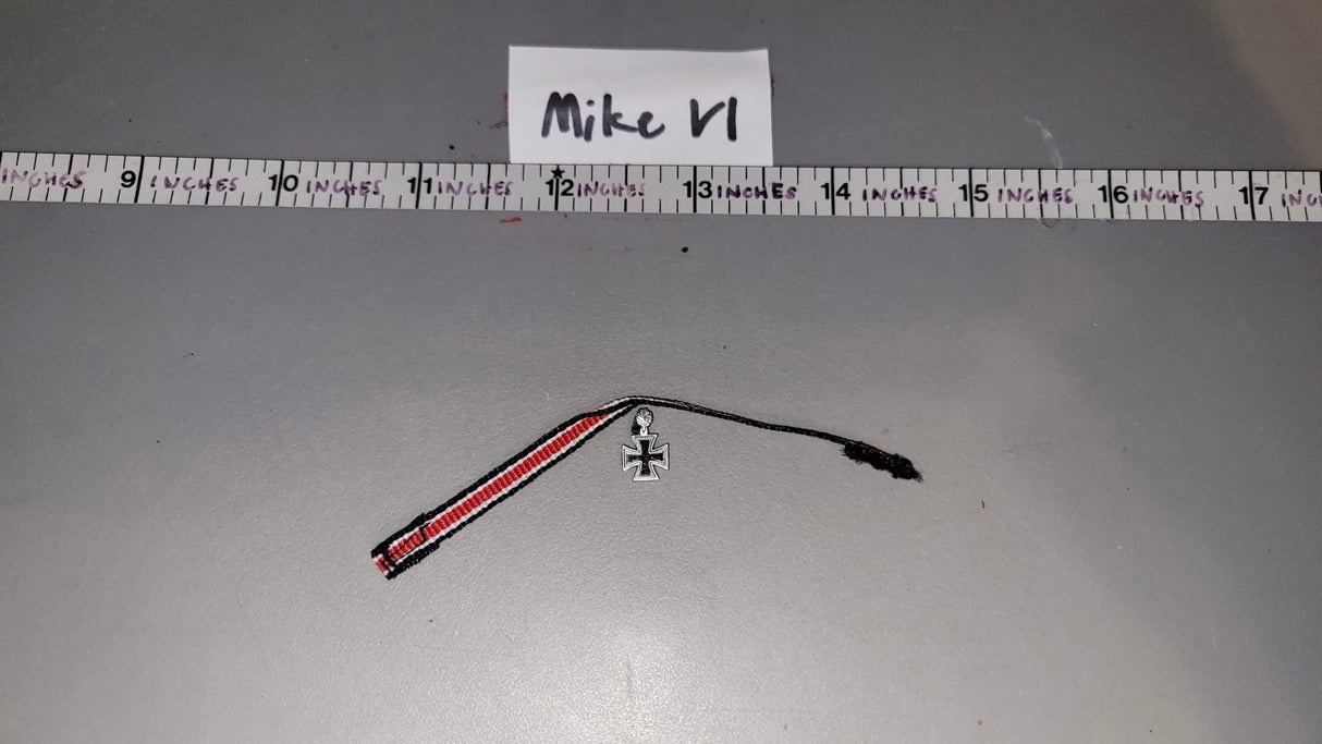 1:6 Scale WWII German Knight Cross