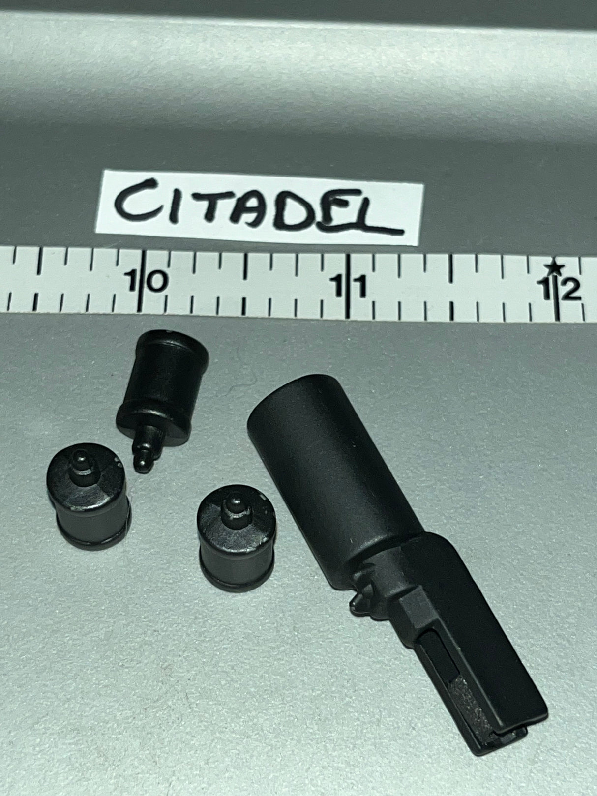 1/6 Scale WWII Japanese Rifle Grenade Lot