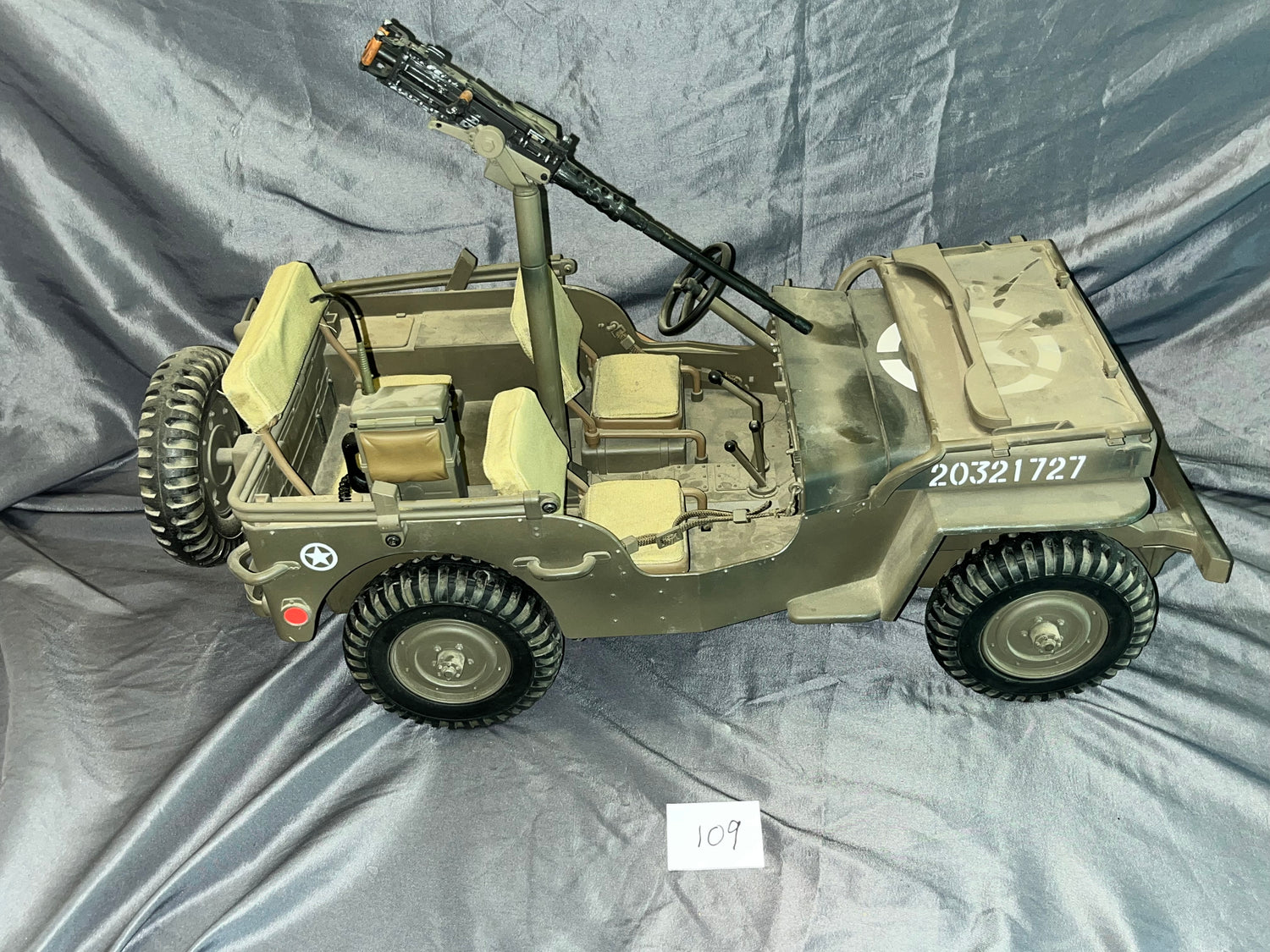 1/6 Scale WWII US Jeep - Ultimate Soldier - Weathered