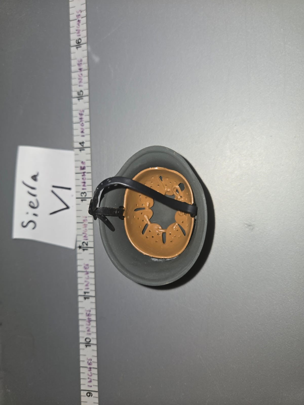 1/6 WWII German Metal Helmet