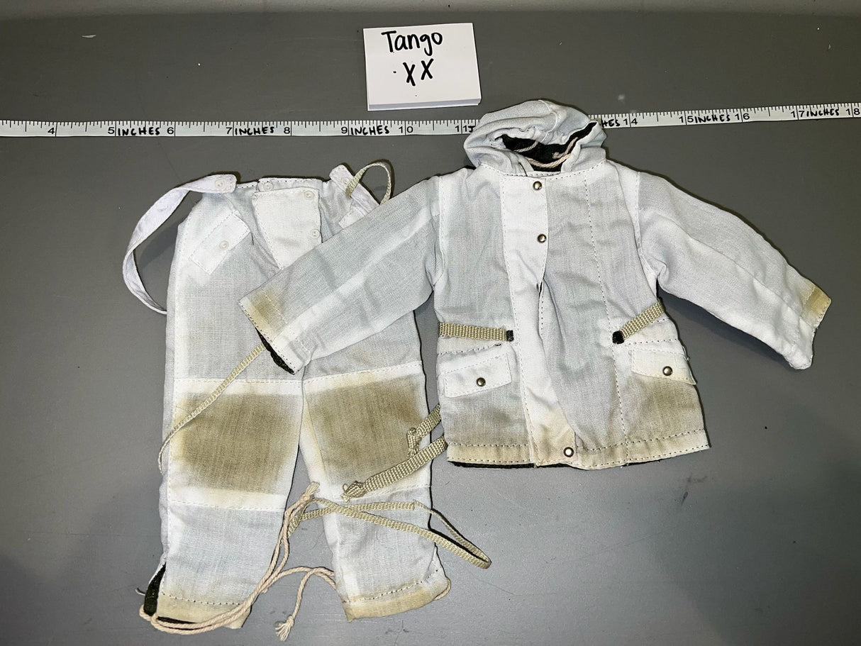 1:6 Scale WWII German Winter Padded Reversible Parka and Pants