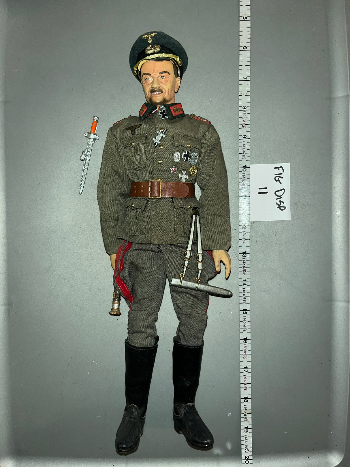 1:6 Scale WWII German Field Marshall German Figure - ITPT (*2F)