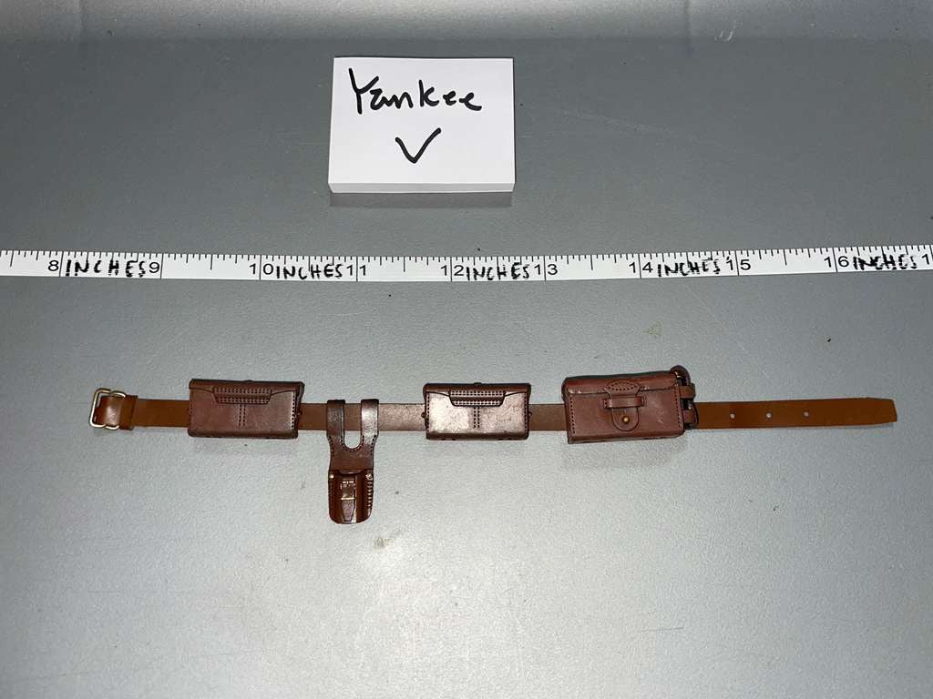1/6 Scale WWII Japanese Belt and Ammunition Pouches