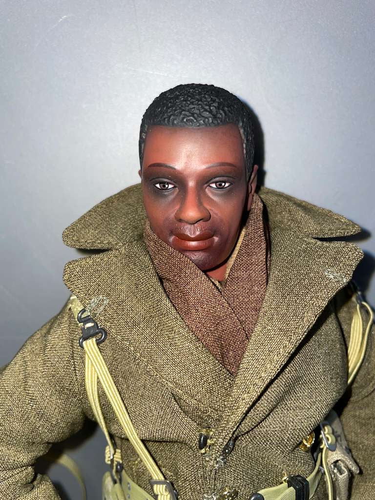 1:6 Scale WWII US Infantry Dressed Figure - Dragon