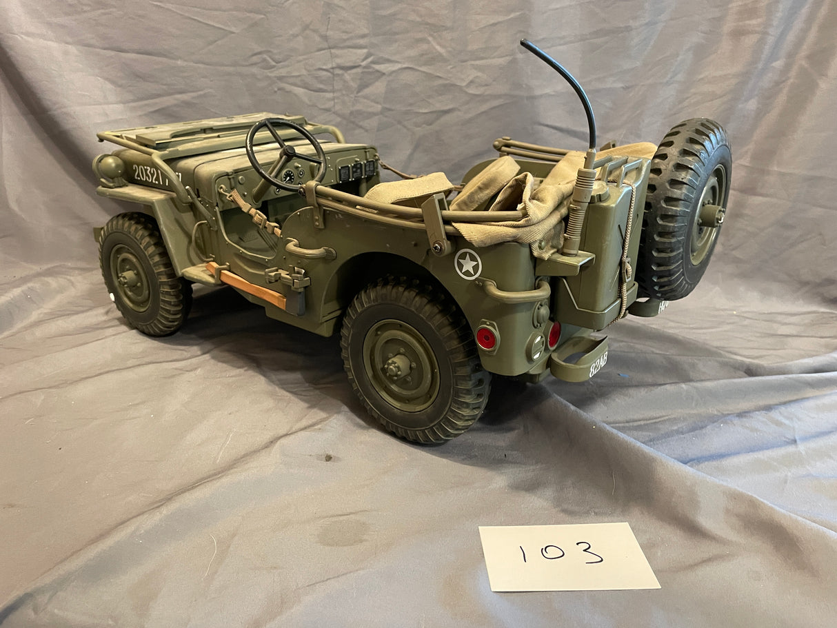 1/6 Scale WWII US Jeep - Ultimate Soldier - Weathered