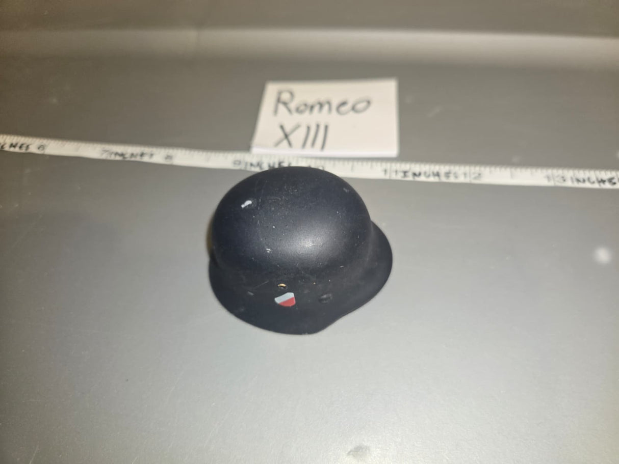 1/6 Scale WWII German Luftwaffe Helmet