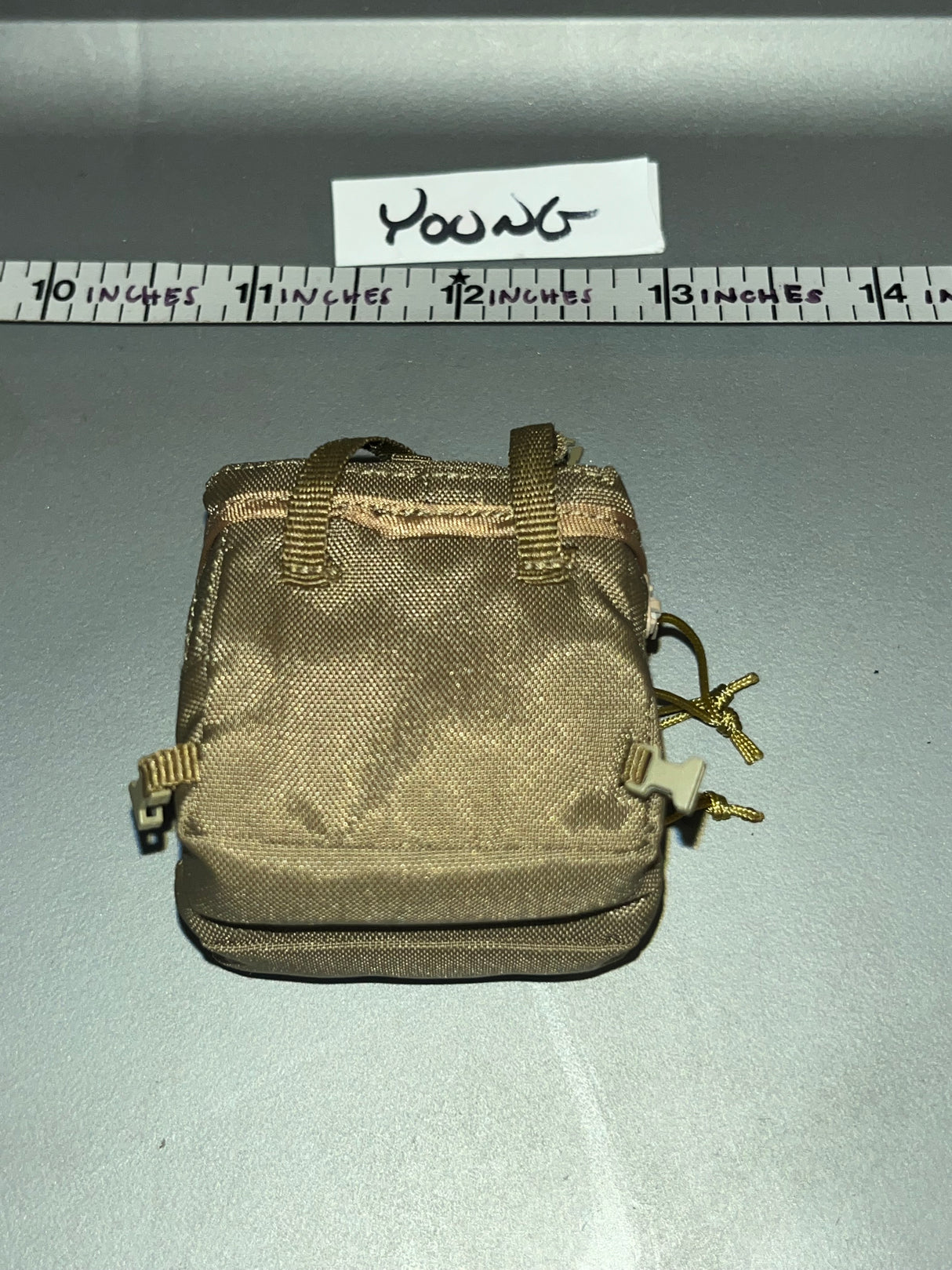 1/6 Scale Modern Era Medical Corpsman Pouch / Bag - DAM Red Wings 105721