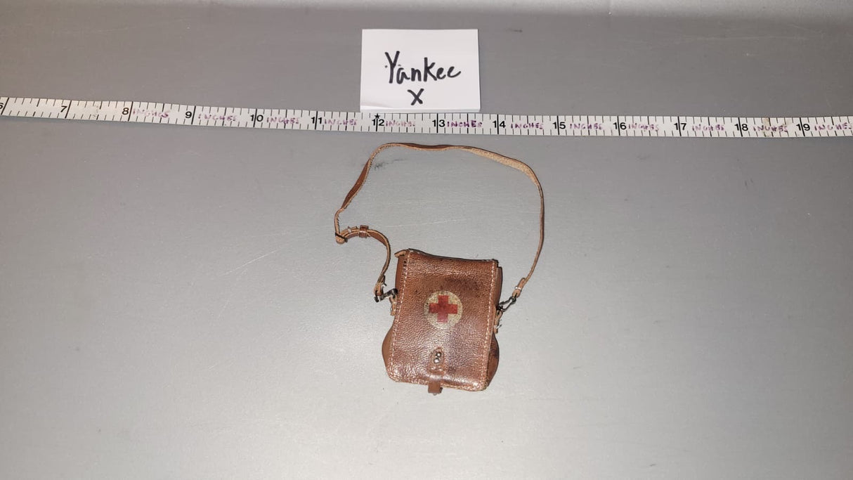 1/6 Scale WWII German Medical Medic Bag - DID
