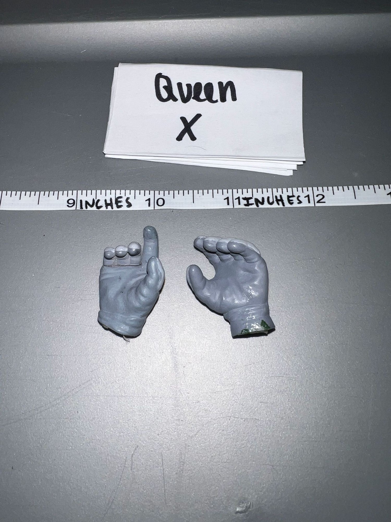 1/6 Scale Star Wars Science Fiction Gloved Hand Lot