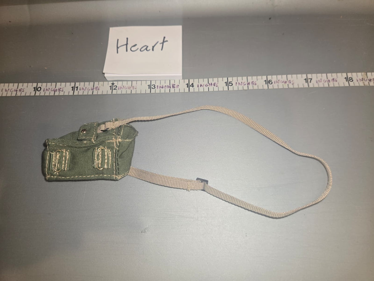 1:6 scale WWII British Gas Mask Bag