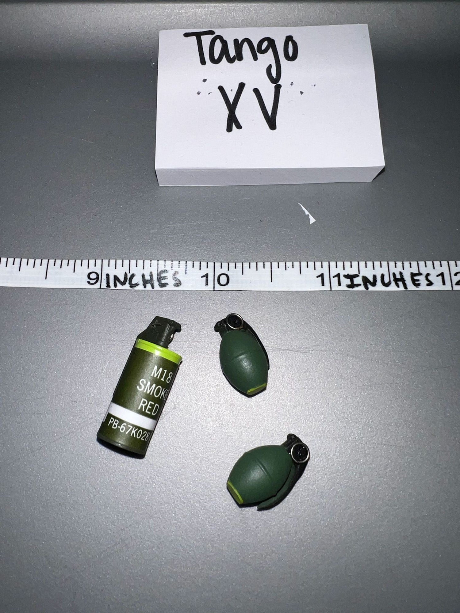 1/6 Scale Vietnam US Grenade Lot