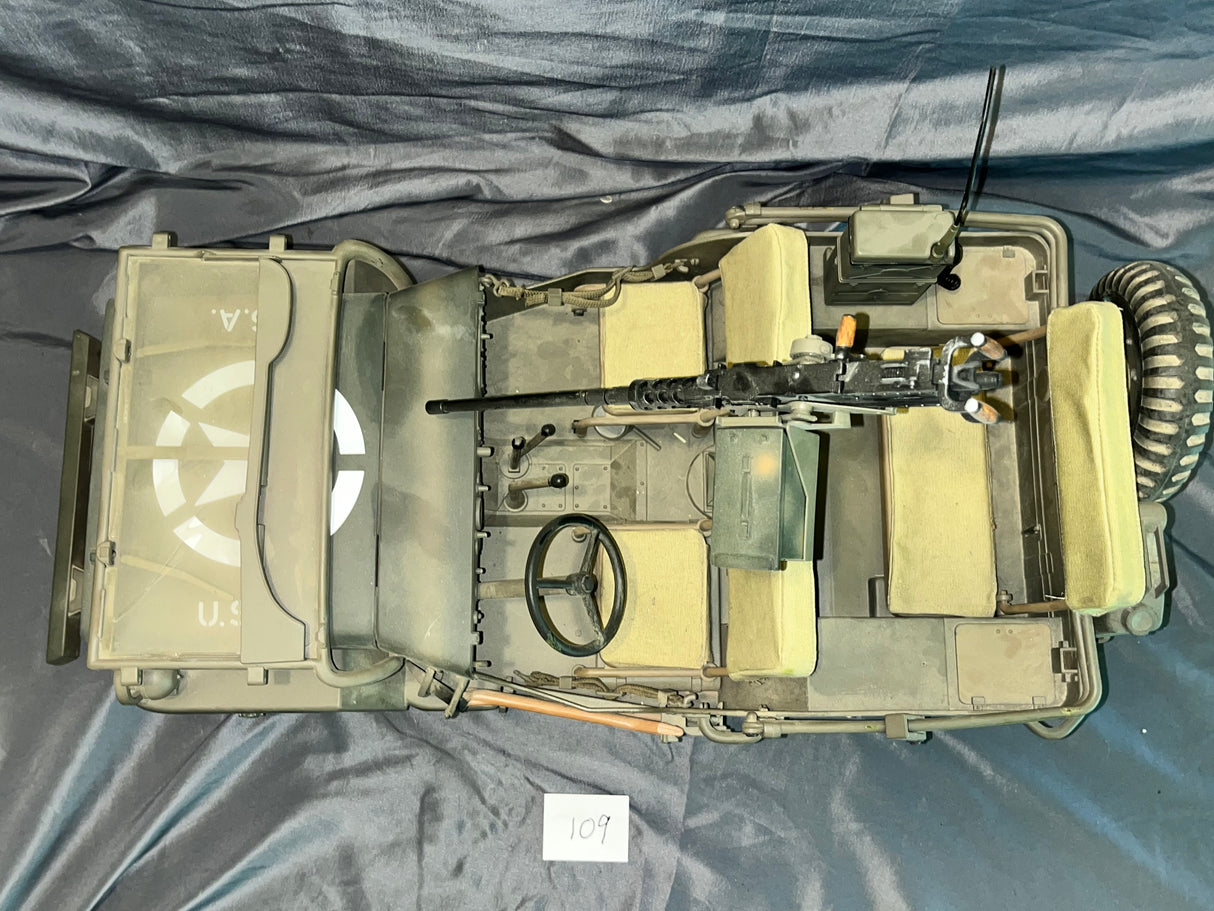 1/6 Scale WWII US Jeep - Ultimate Soldier - Weathered
