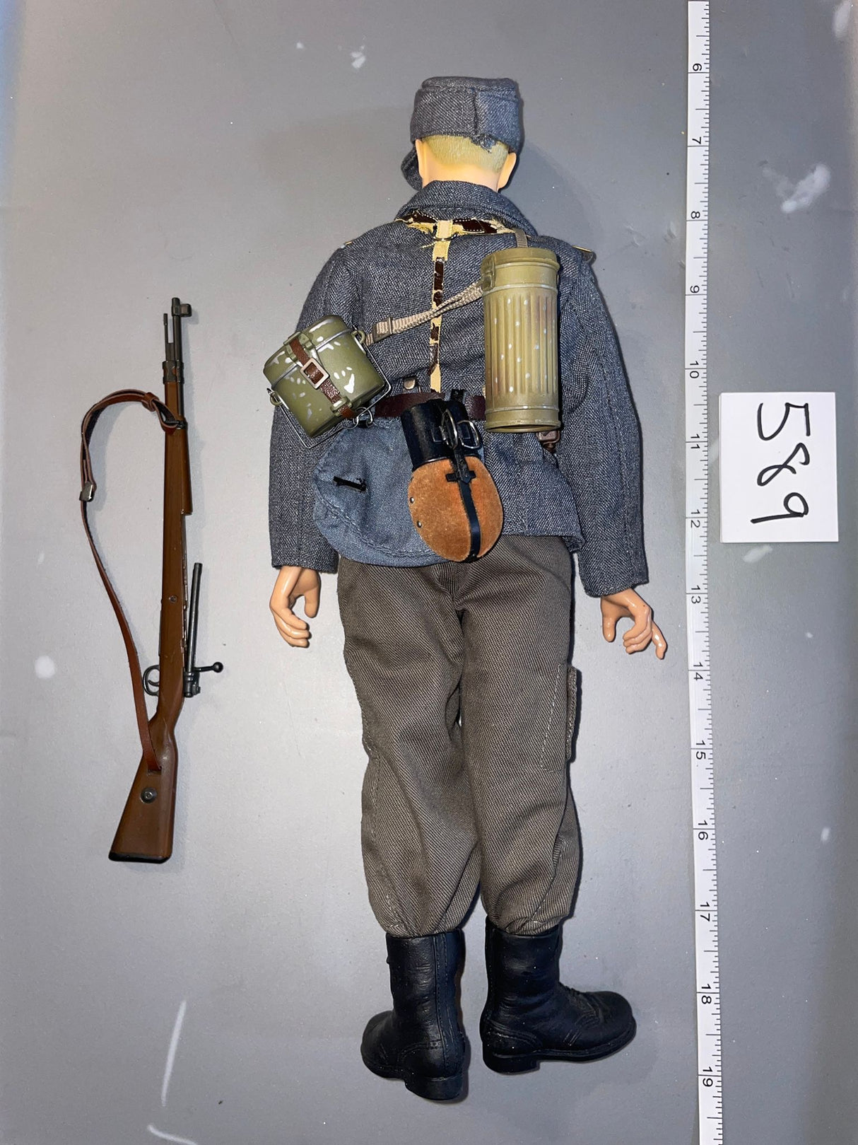 1:6 Scale WWII German Fallschirmjager Paratrooper Dressed Figure - Dragon