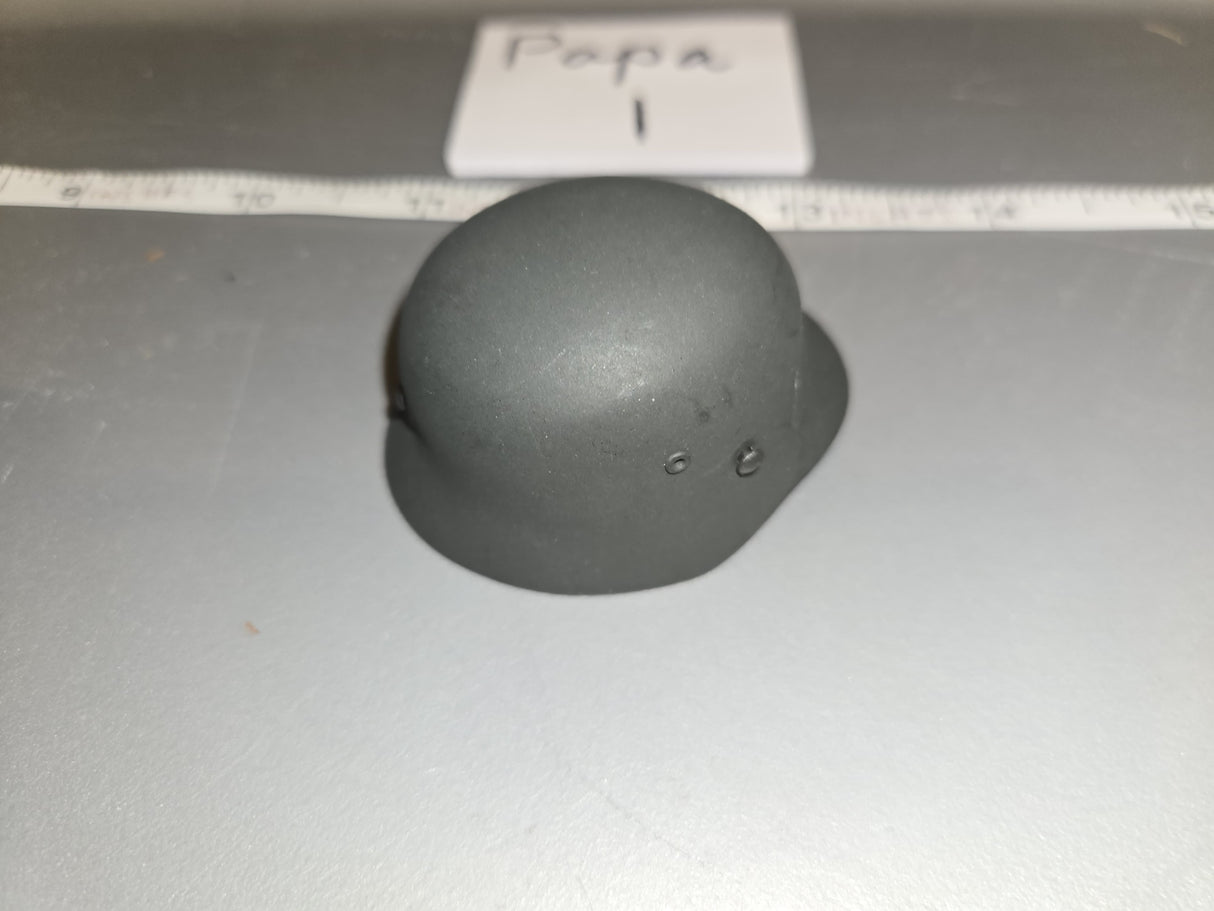 1/6 WWII German Metal Helmet