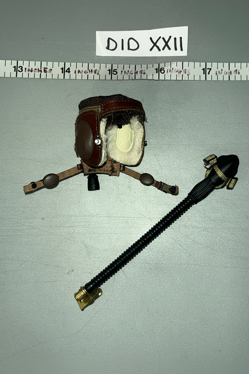 1/6 Scale DID WWII German Flight Helmet - Luftwaffe Pilot Erich Hartman