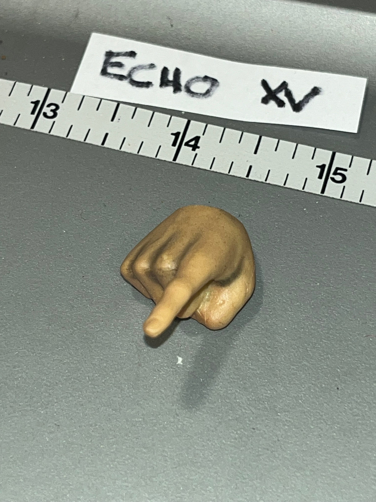 1/6 Scale DAM Hand - Pointing